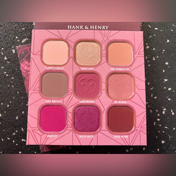 HANK & HENRY | Mauves Eyeshadow Palette - Picture 4 of 6